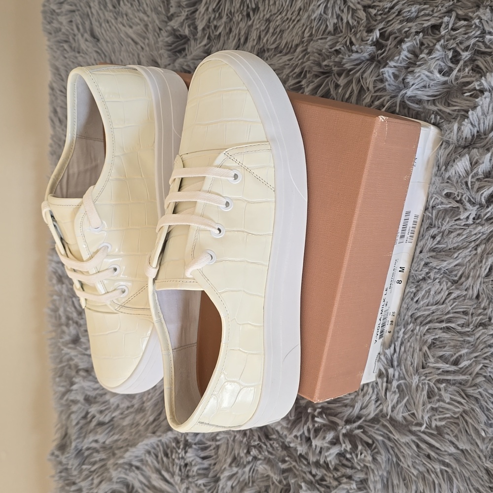 🆕️ Via Spiga Sneakers